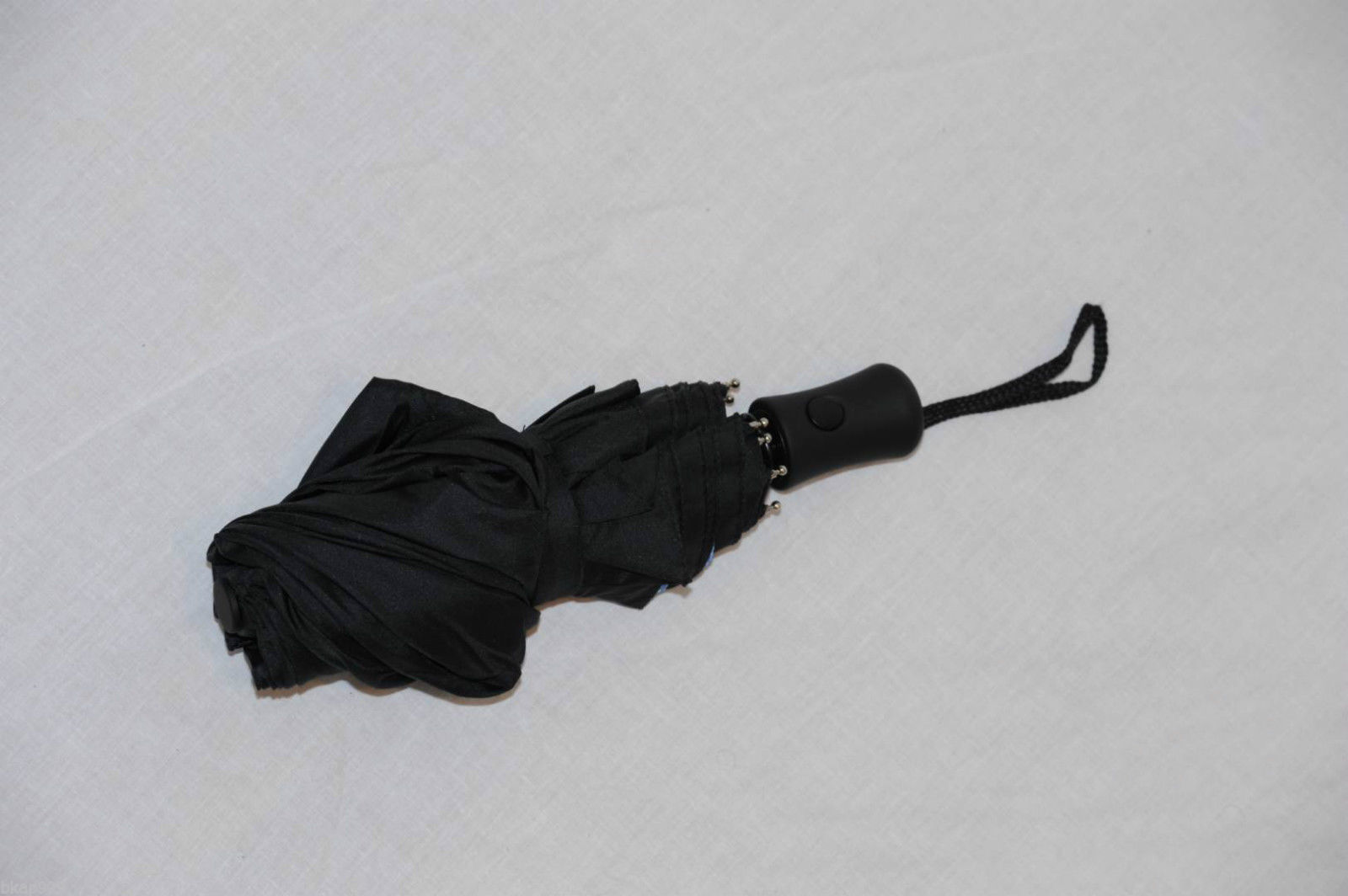 New Umbrella Compact Automatic Sturdy Travel Black with Blue Sky / White Clouds