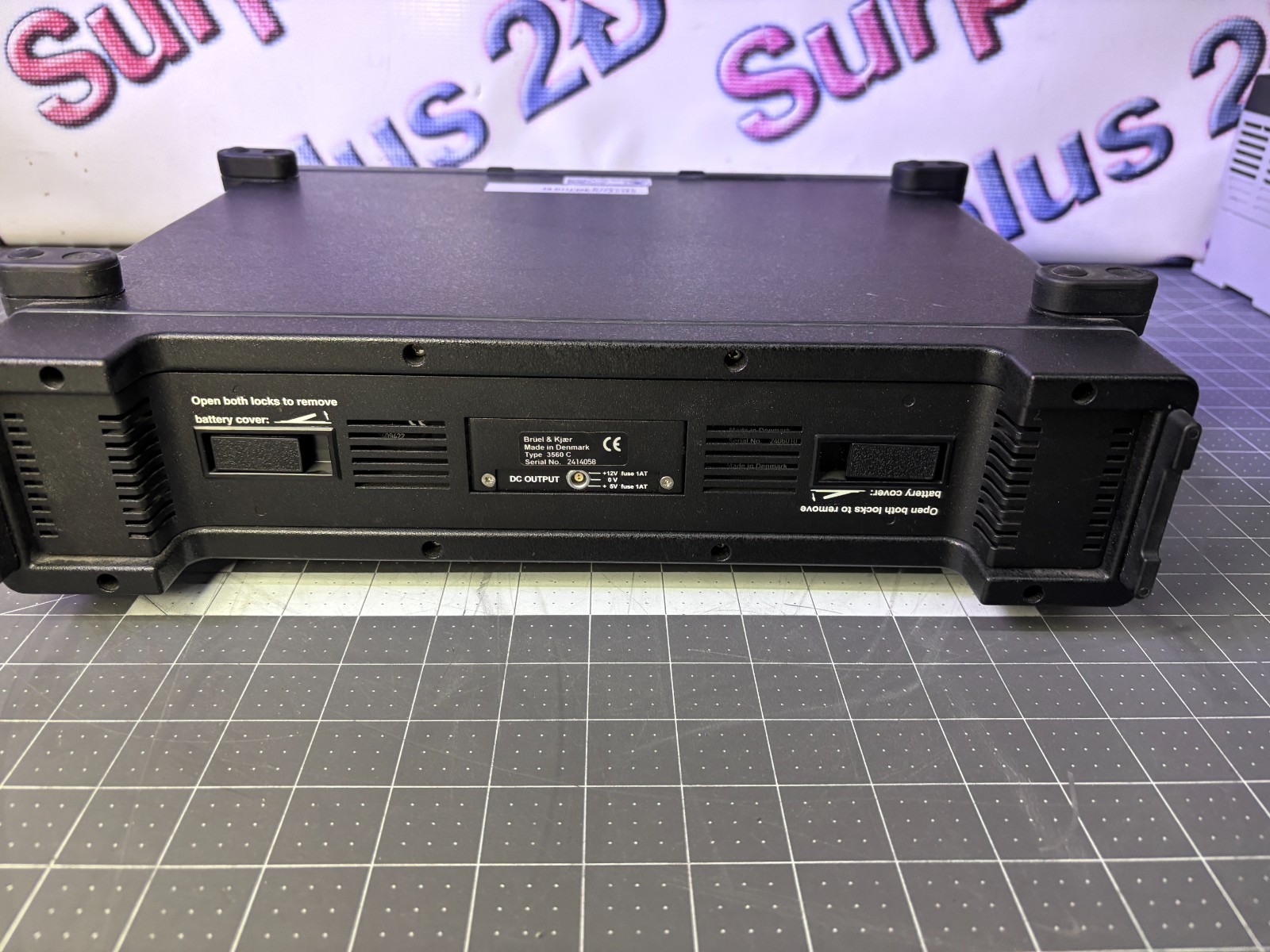 Bruel & Kjaer Controller Frame with 7536 Lan Module and 3032A Input Module.