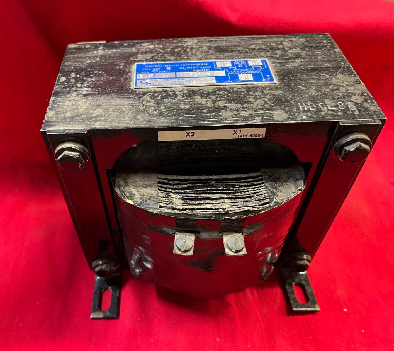 GENERAL SIGNAL Y1000 HEVI-DUTY CONTROL CIRCUIT TRANSFORMER