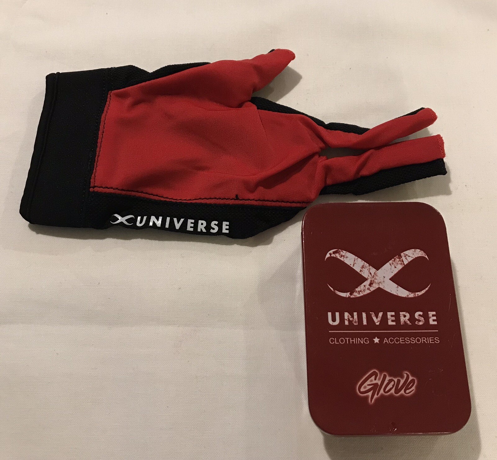 Universe Billiard Glove (red Sm/med) Right Hand