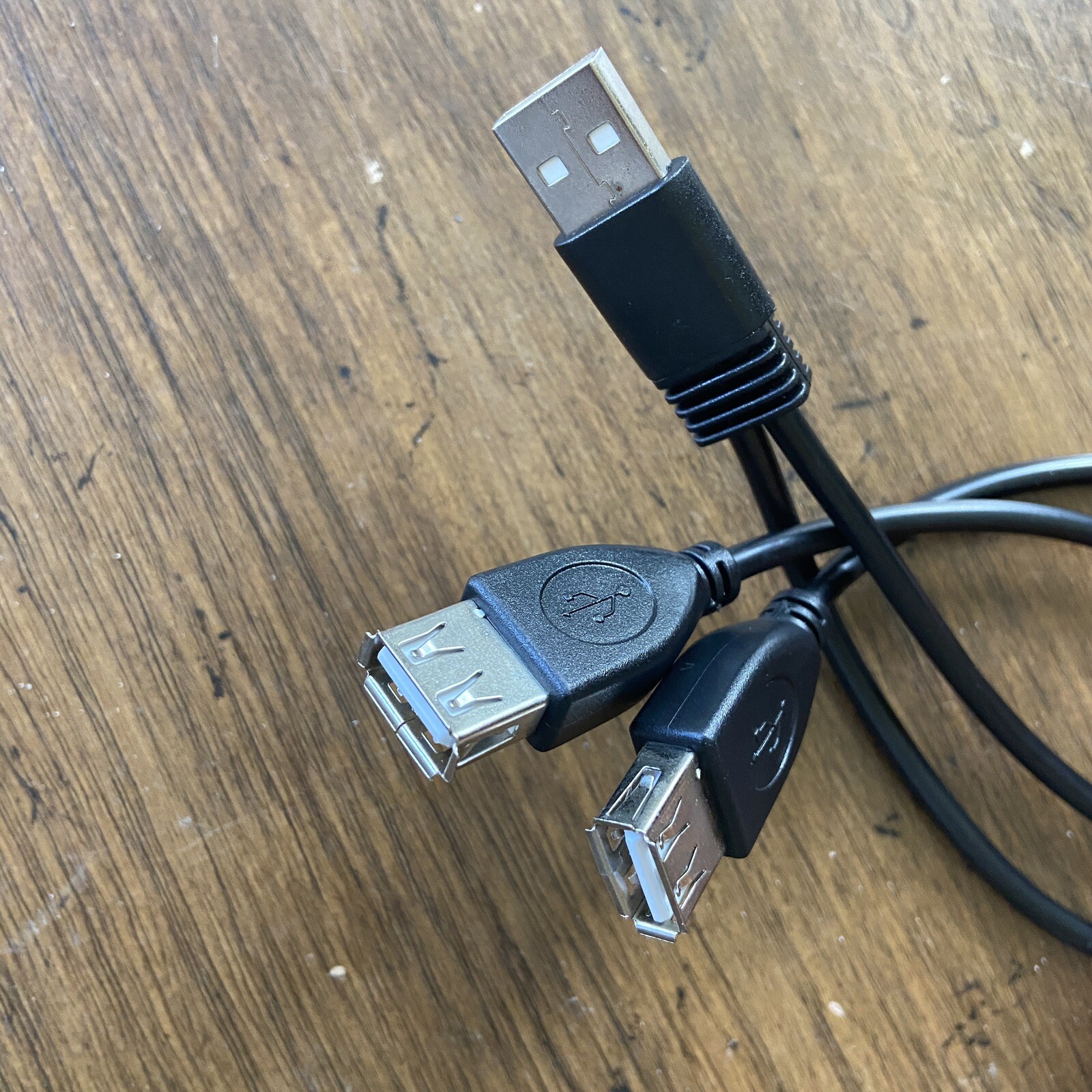 USB A data cable splitter for Tesla model 3 2017 2018 2019 model year power cord