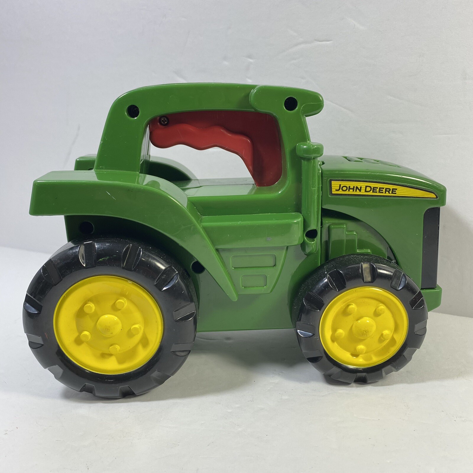 John Deere Roll n’ Go Green Tractor Flashlight Vehicle Sounds & Lights Toy