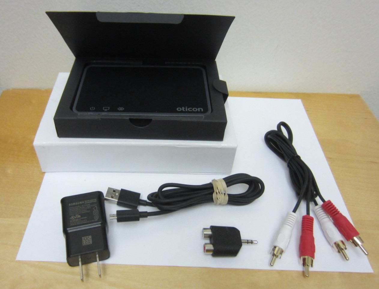 Oticon TV Adapter TVA3 Audio Streaming Device Transmitter Only