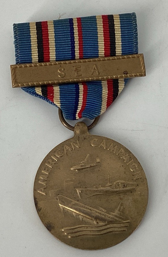 Vintage WWII UNITED STATES MILITARY American Campaign Service MEDAL With SEA Bar