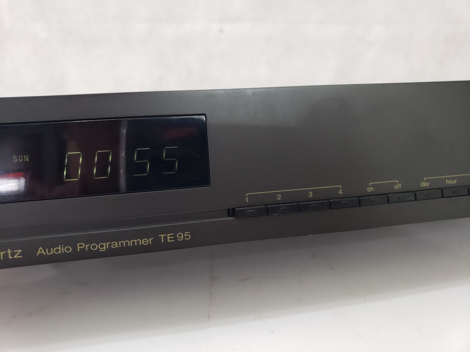 Panasonic Quartz Audio Programmer - Model TE-95 - Powers Up - Untested