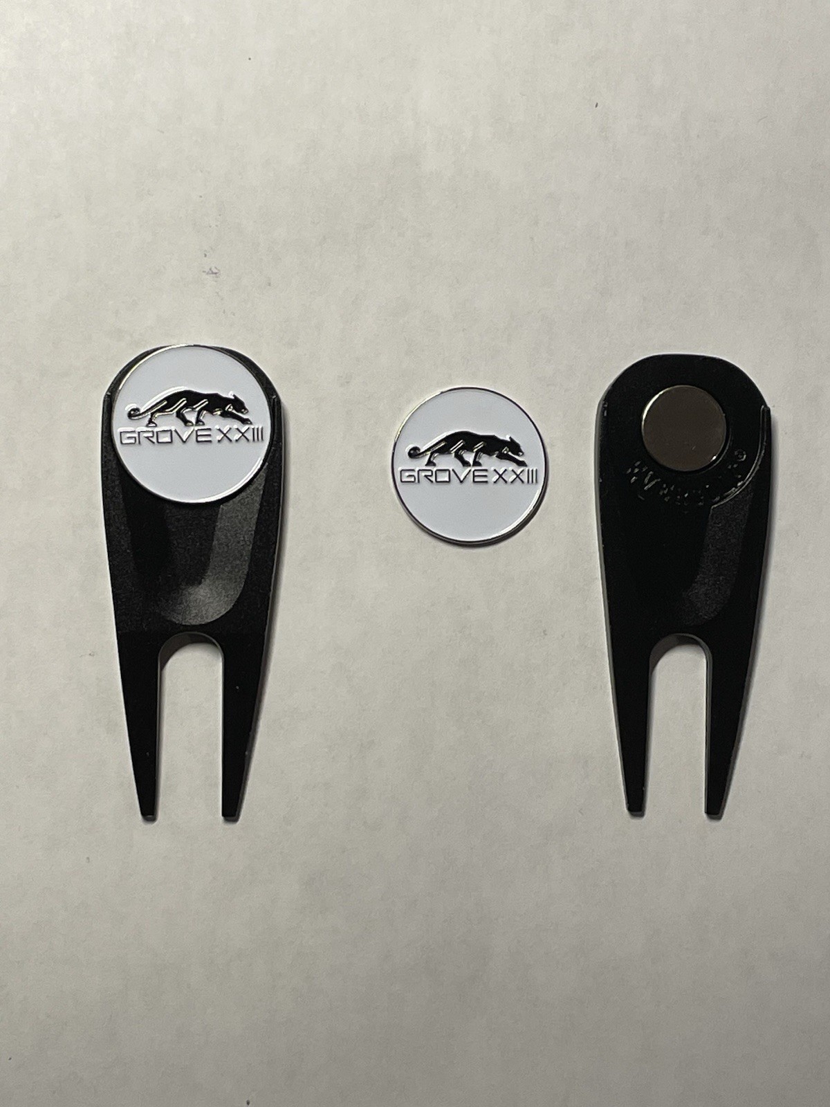 Grove XXIII Golf Club 1" Coin Golf Marker & Ergonomic Pocket Golf Divot Tool