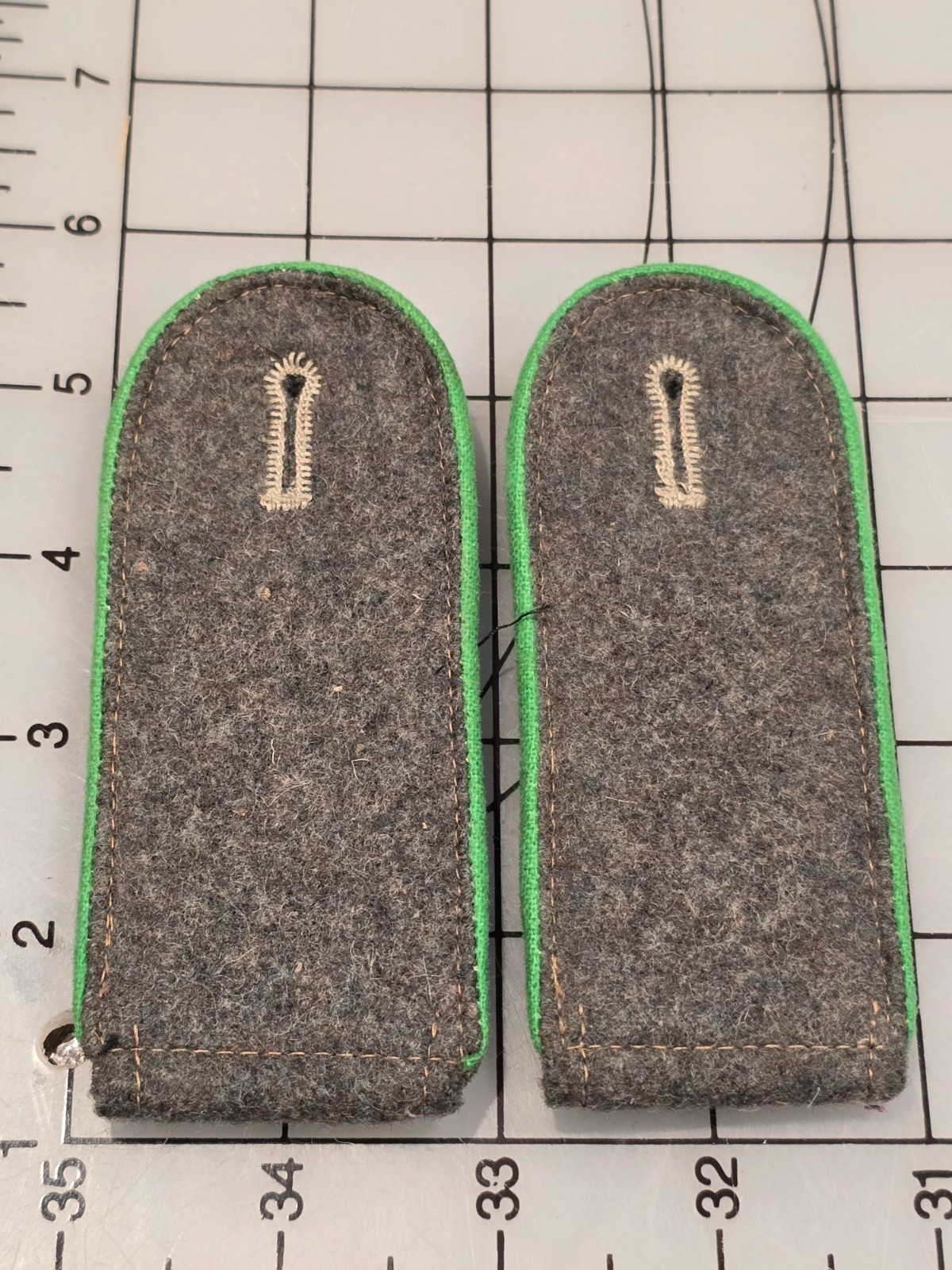 Repro WW2 German Shoulder Boards Enlisted Gebirgs Panzergrenadier 4568