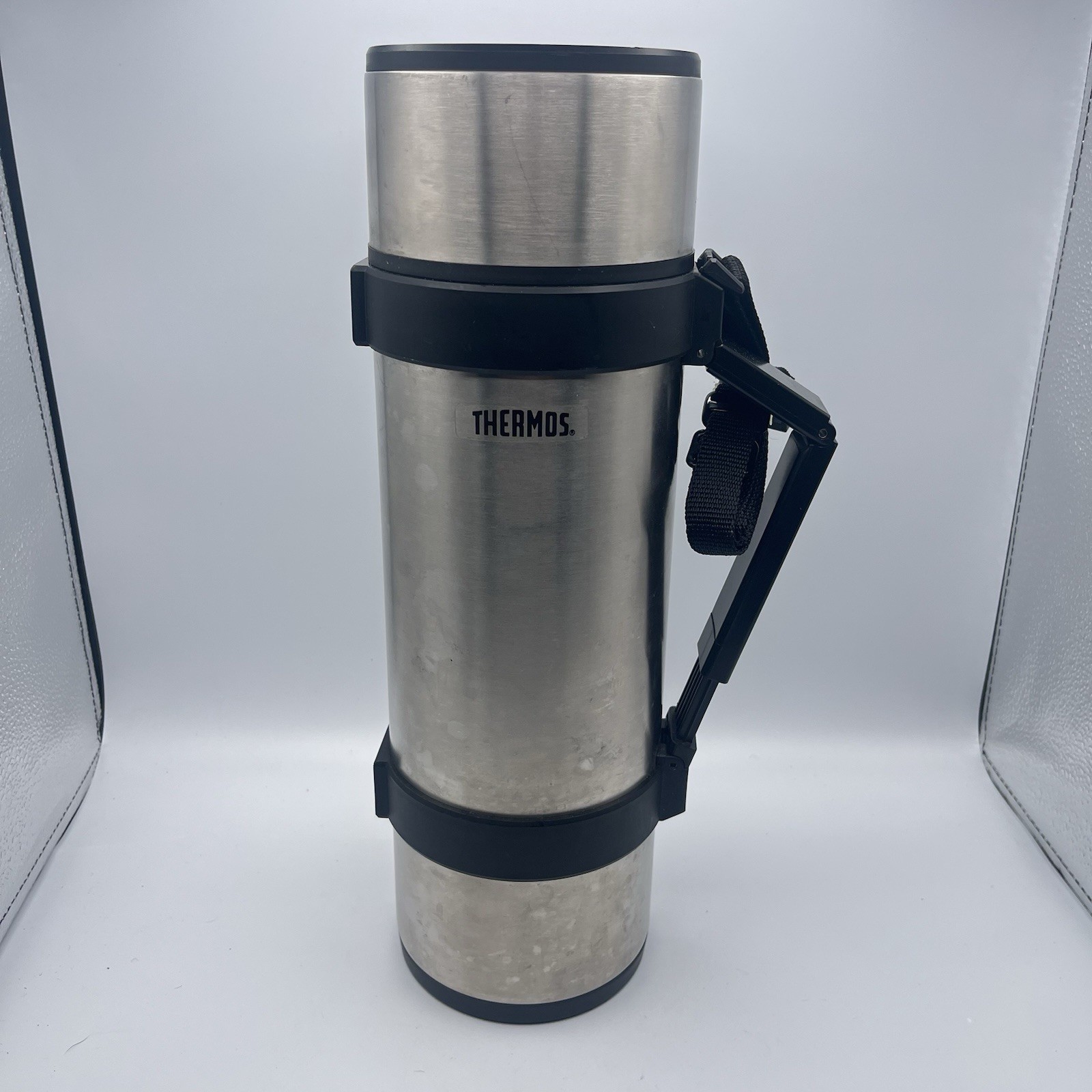 Thermos Nippon Sanso Large Insulated Travel Bottle Stainless Steel Silver 14”