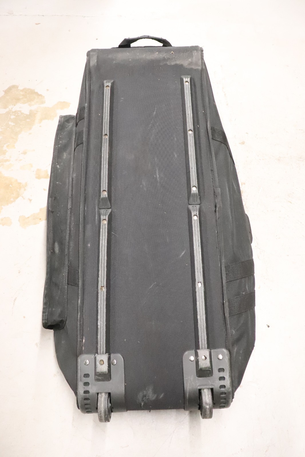 Kaces 36" Rolling Hardware Bag