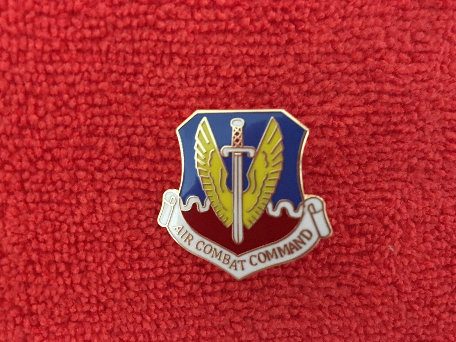 USAF AIR COMBAT COMMAND HAT PIN