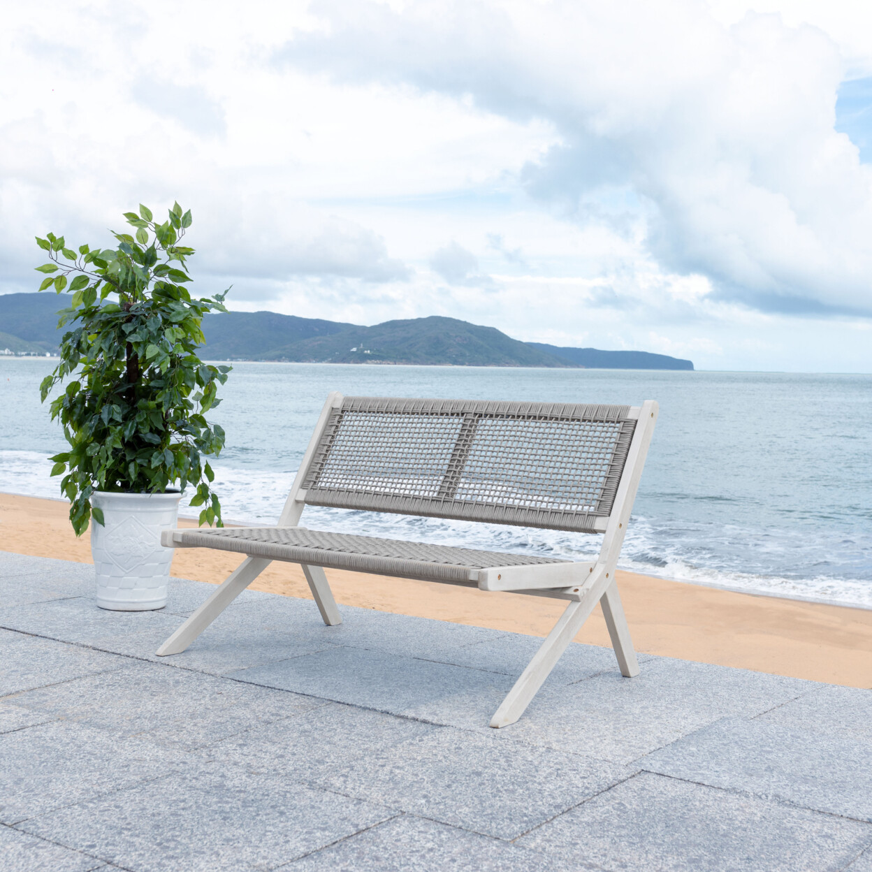 SAFAVIEH Outdoor Collection Kobina Outdoor Bench | Grey/Grey Rope |