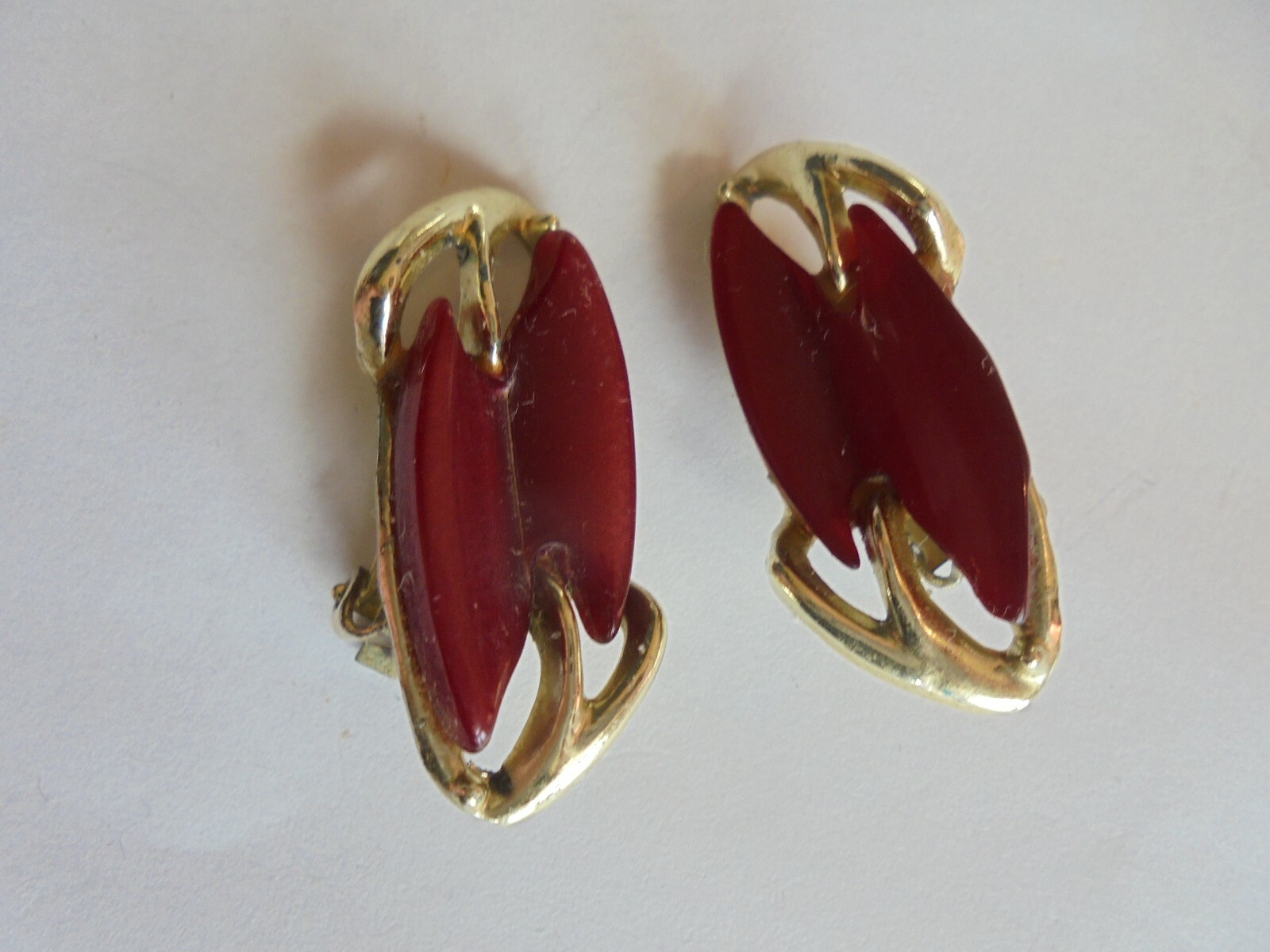 Pair of Vintage Mid Century Silvertone with Reddish Stones Clip-On Earrings