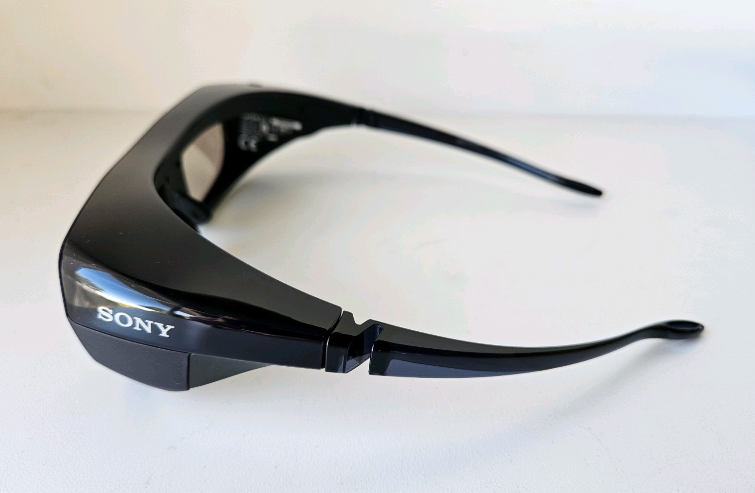 Sony TDG-BR250 Active Shutter 3D Glasses Black on Black