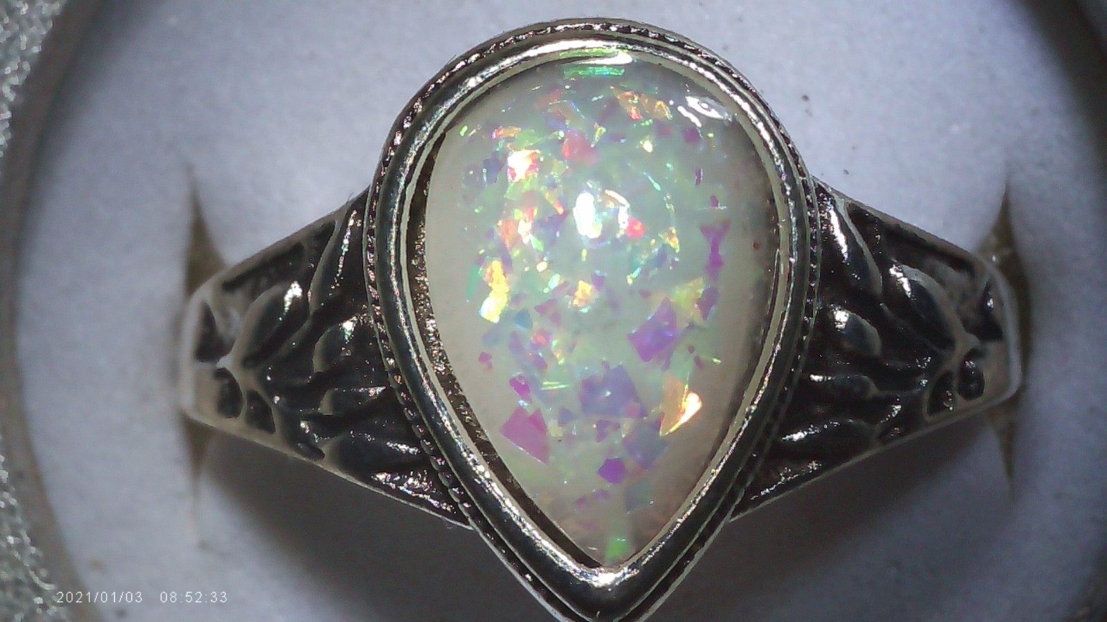 Jewlery Size 8 Rings,  Estate  40 Pieces Lot 44