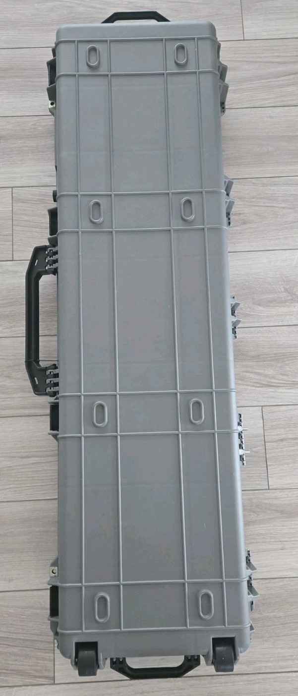 Eylar Protective Hard Case - Large Tactical Rifle/Equipment Case - Gray