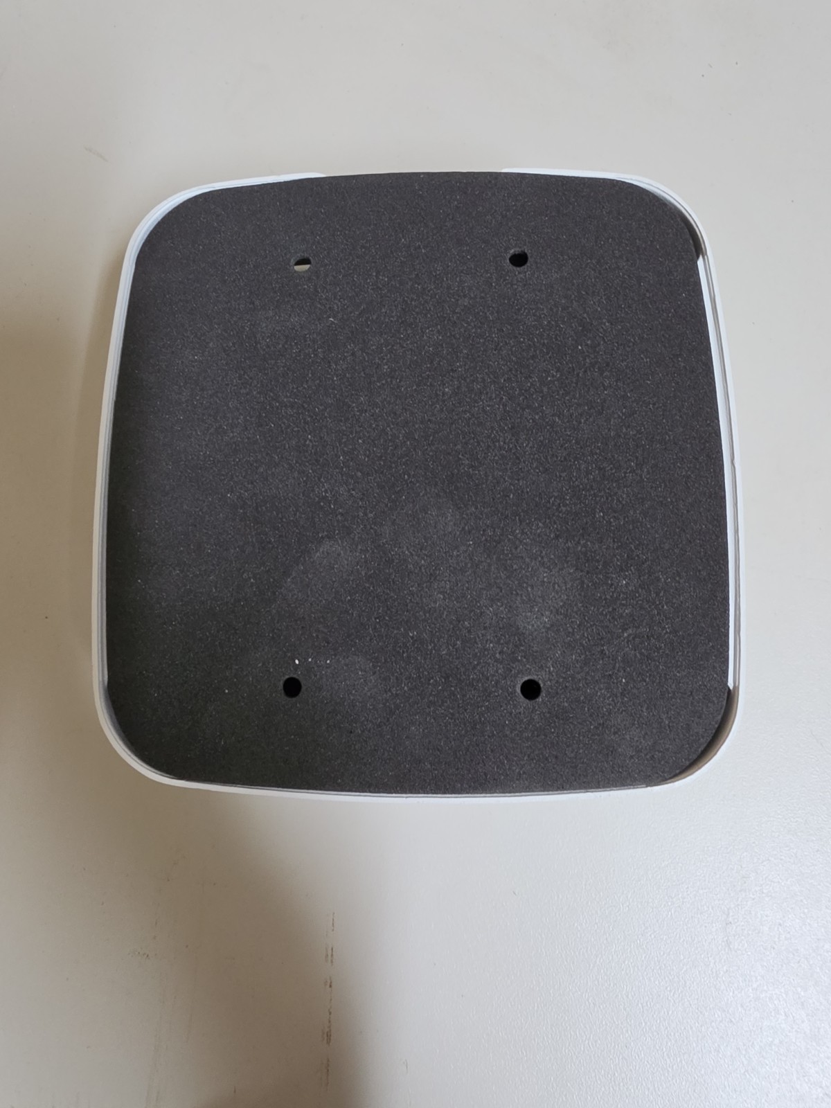 DAHUA PFA121 Aluminum Camera Mount. White. New