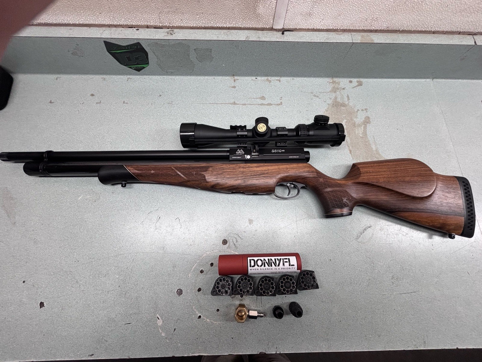 AirArms S510 XS Walnut Carbine .22 PCP Airgun with DonnyFL Tanto