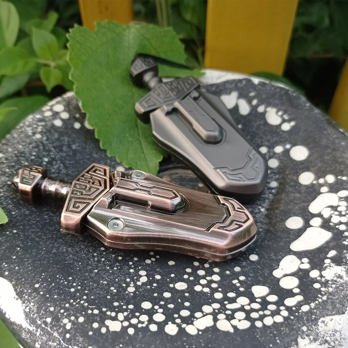 Metal Sword Fidget Slider Magnetic EDC Desk Toy Pocket Gadget Pendant Gift CE