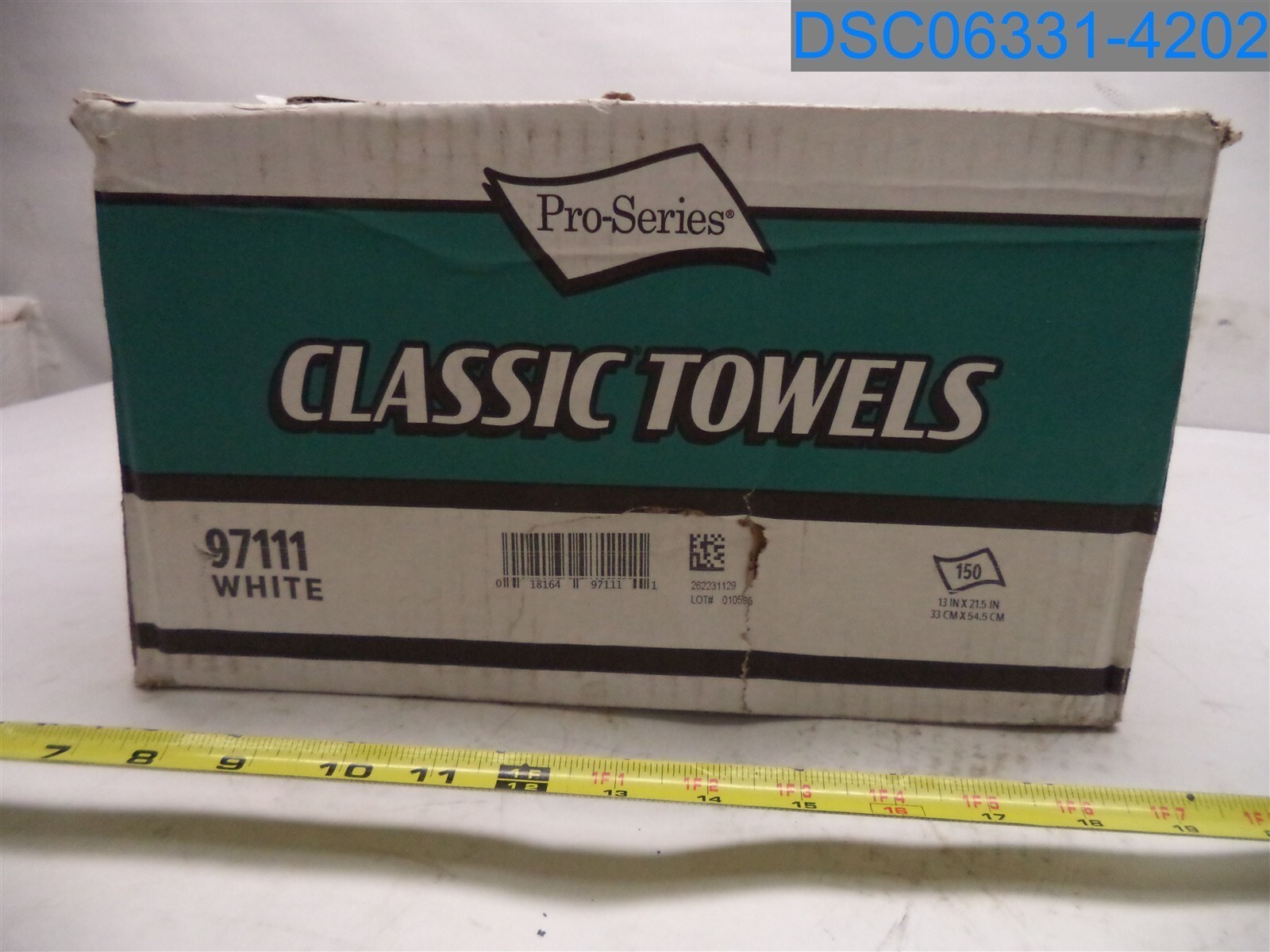 Qty=150: Pro-Series Classic Paper Towels 97111, 018164971111 13" x 21.5" White