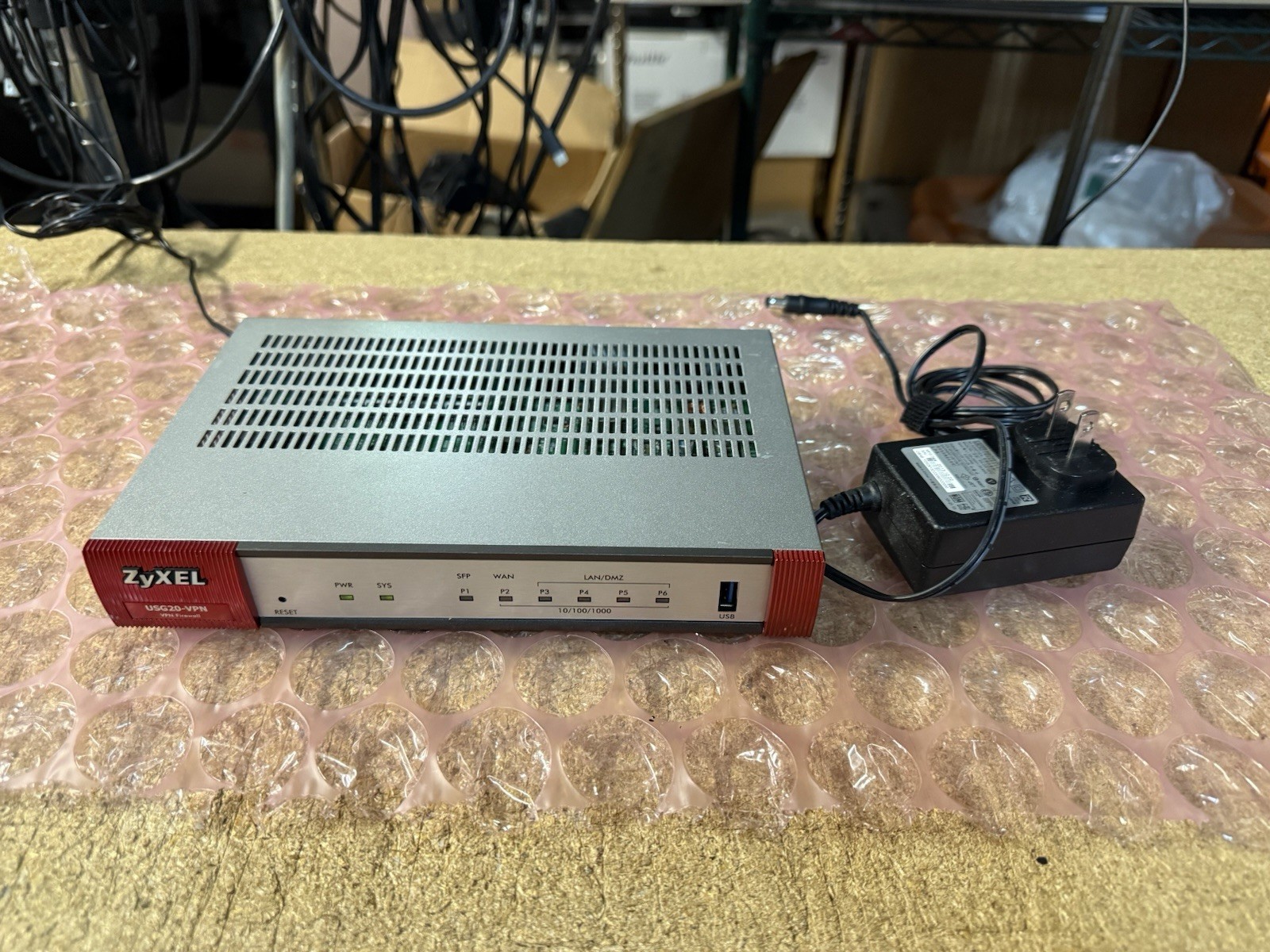 ZyXel Zywall USG 20 USG20-VPN Unified Security Gateway VPN Firewall w/ Power