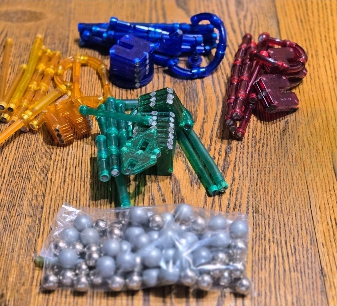 FIDGET STEM PUZZLE BUILDING PIECES, GEOMAG & MORE