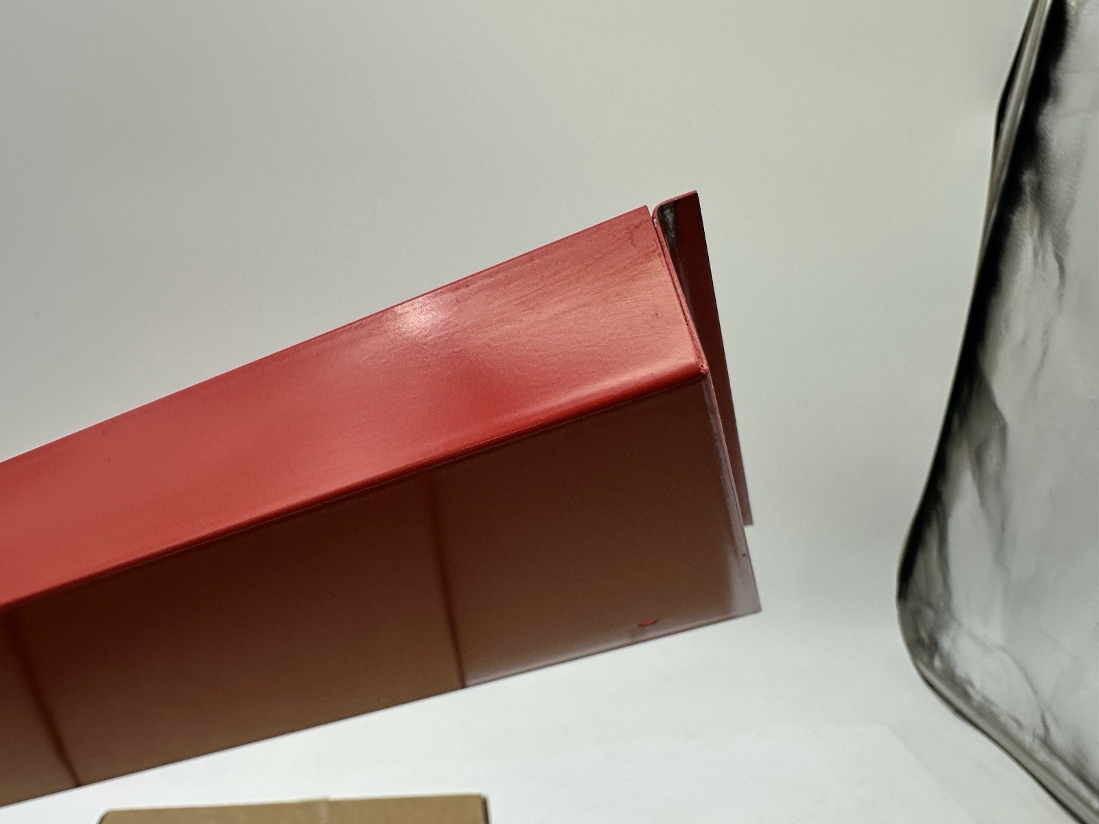 Snap-on KRA380 Roll Cab Sliding Parts Tray 21.5'' Wide x 6'' Deep x 1'' High Red