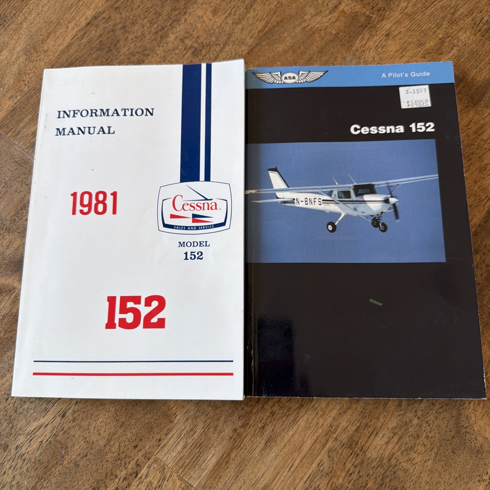 Cessna 152 Information Manual 1981 + Pilot's Guide - ONE OWNER / SAME DAY SHIP