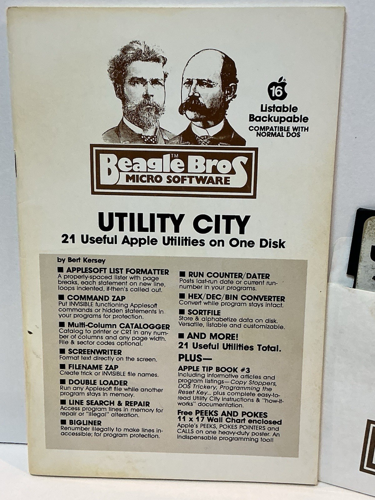 Vintage Apple II Plus  IIe Software Beagle Bros Utility City
