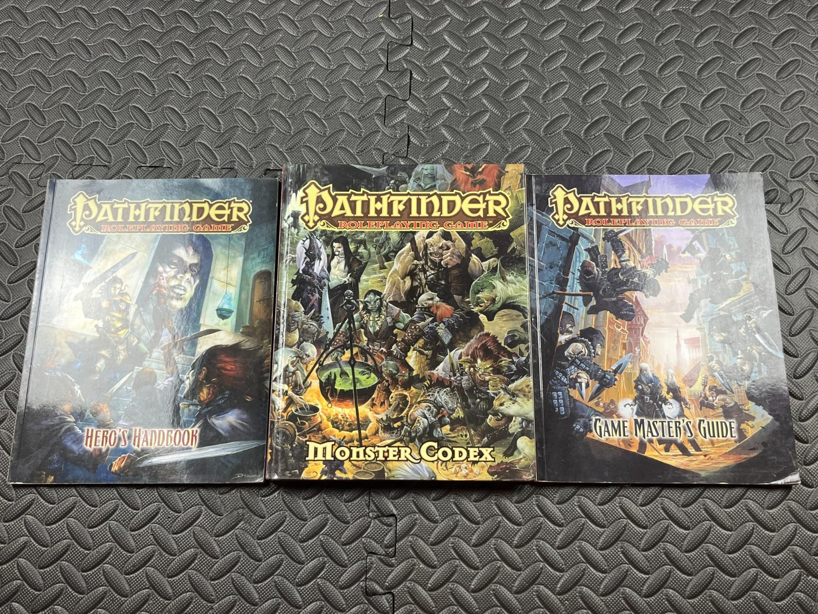 Pathfinders Roleplaying Game Books Hero's Handbook, Game Master's Guide Lot of 3