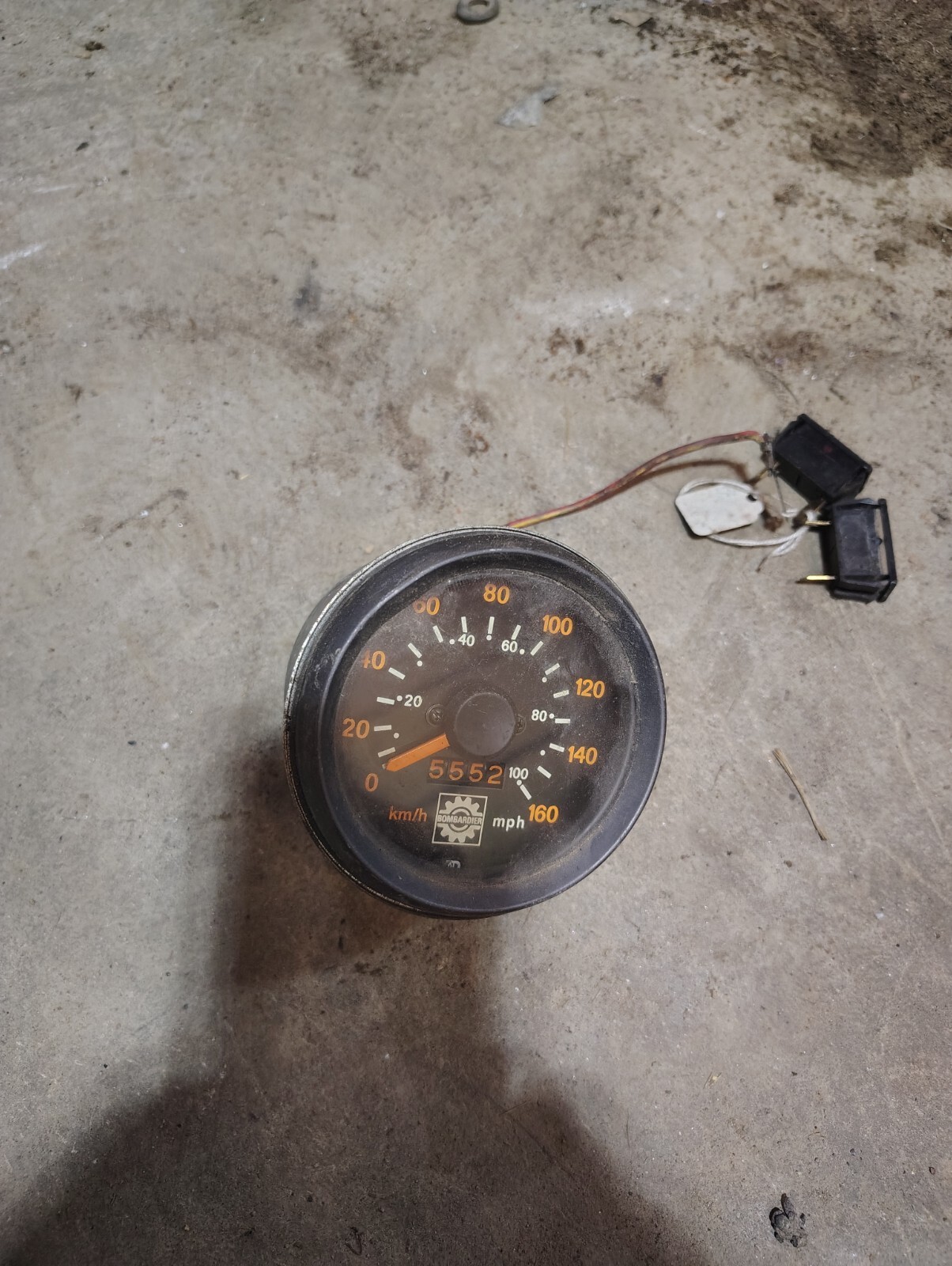 ski doo speedometer 157100-1810