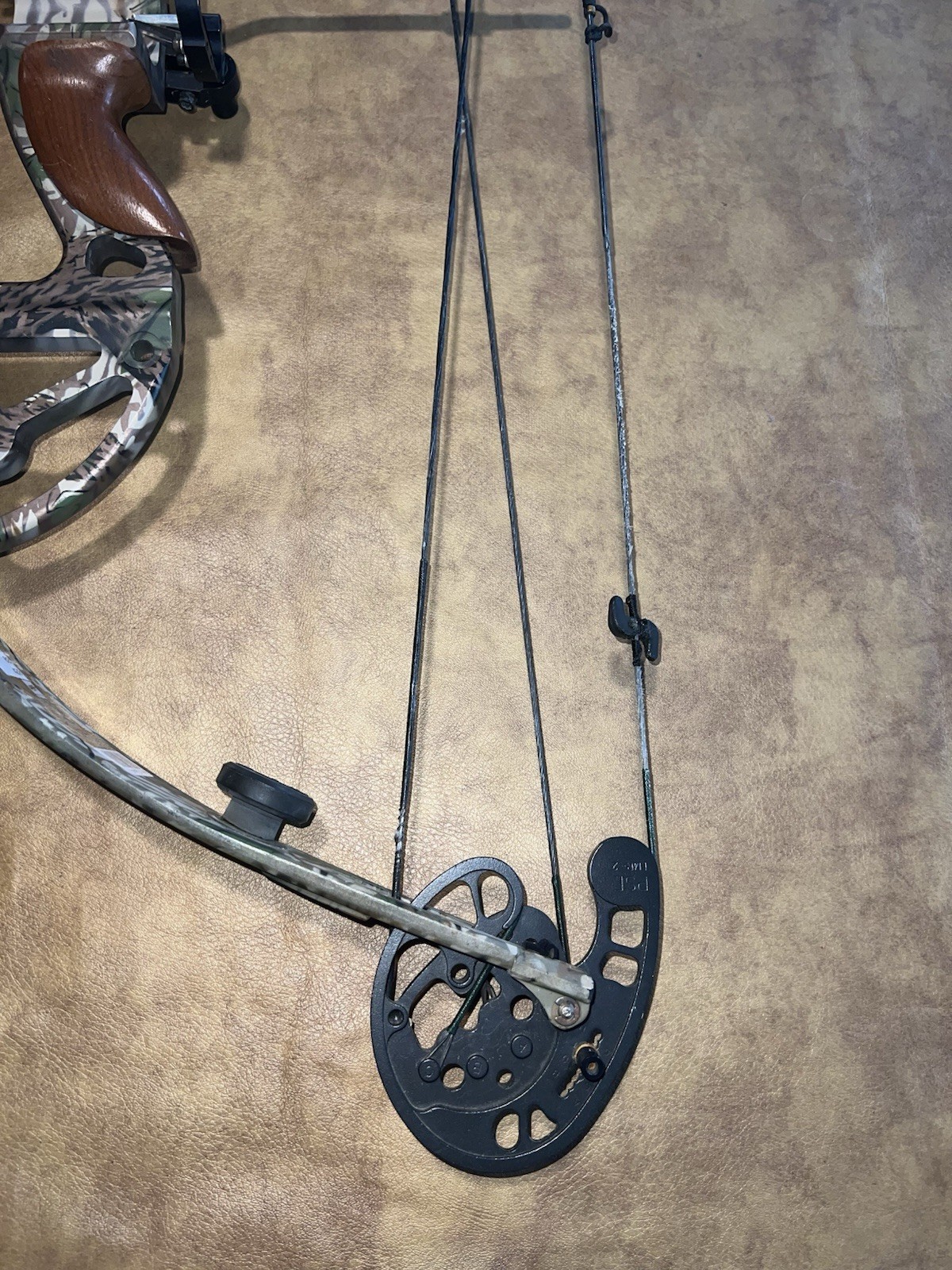 PSE Firestorm Compound Bow Archery RTH Plano Case Cobra Sight 70 Pound Draw Used