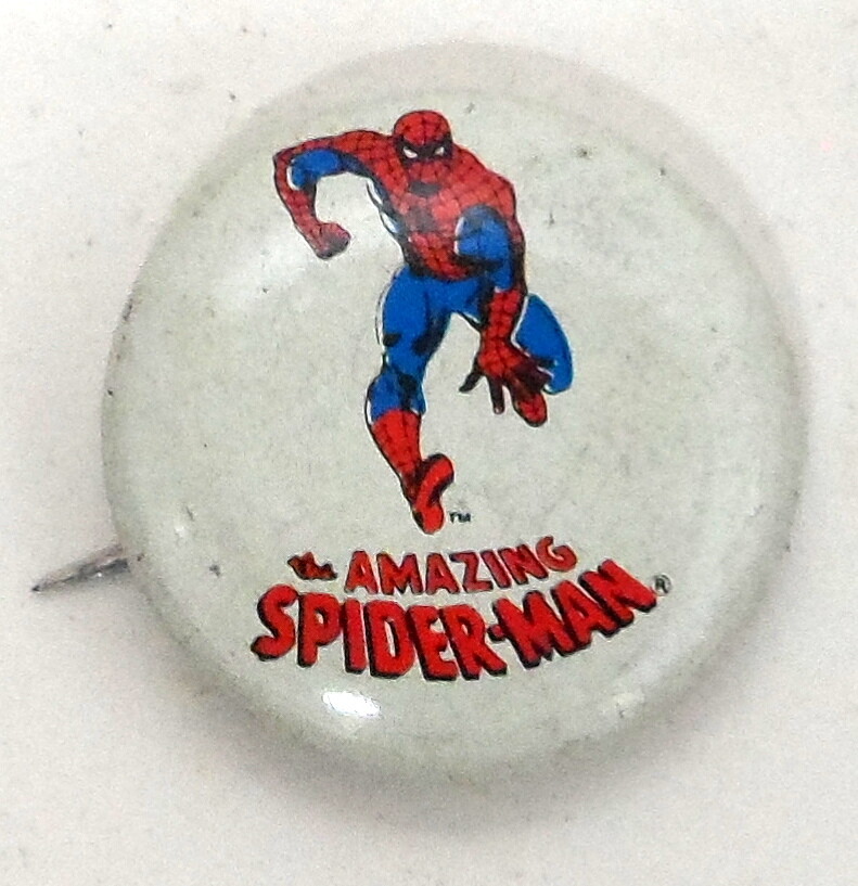 AMAZING SPIDERMAN 1970'S PINBACK BUTTON