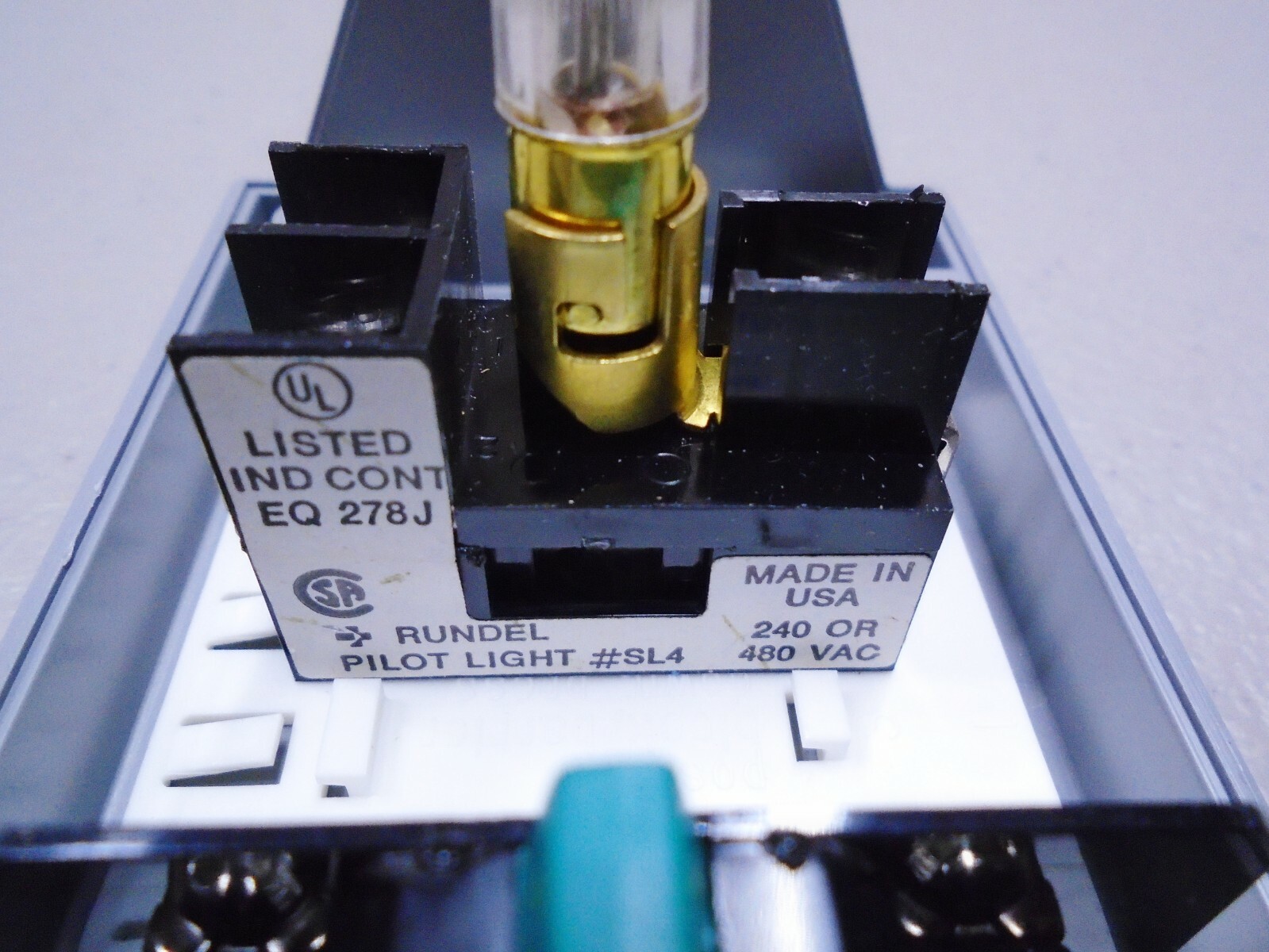 NEW Gould 2A048 Operator Stop Switch Selector H12K27S with Indicating Light