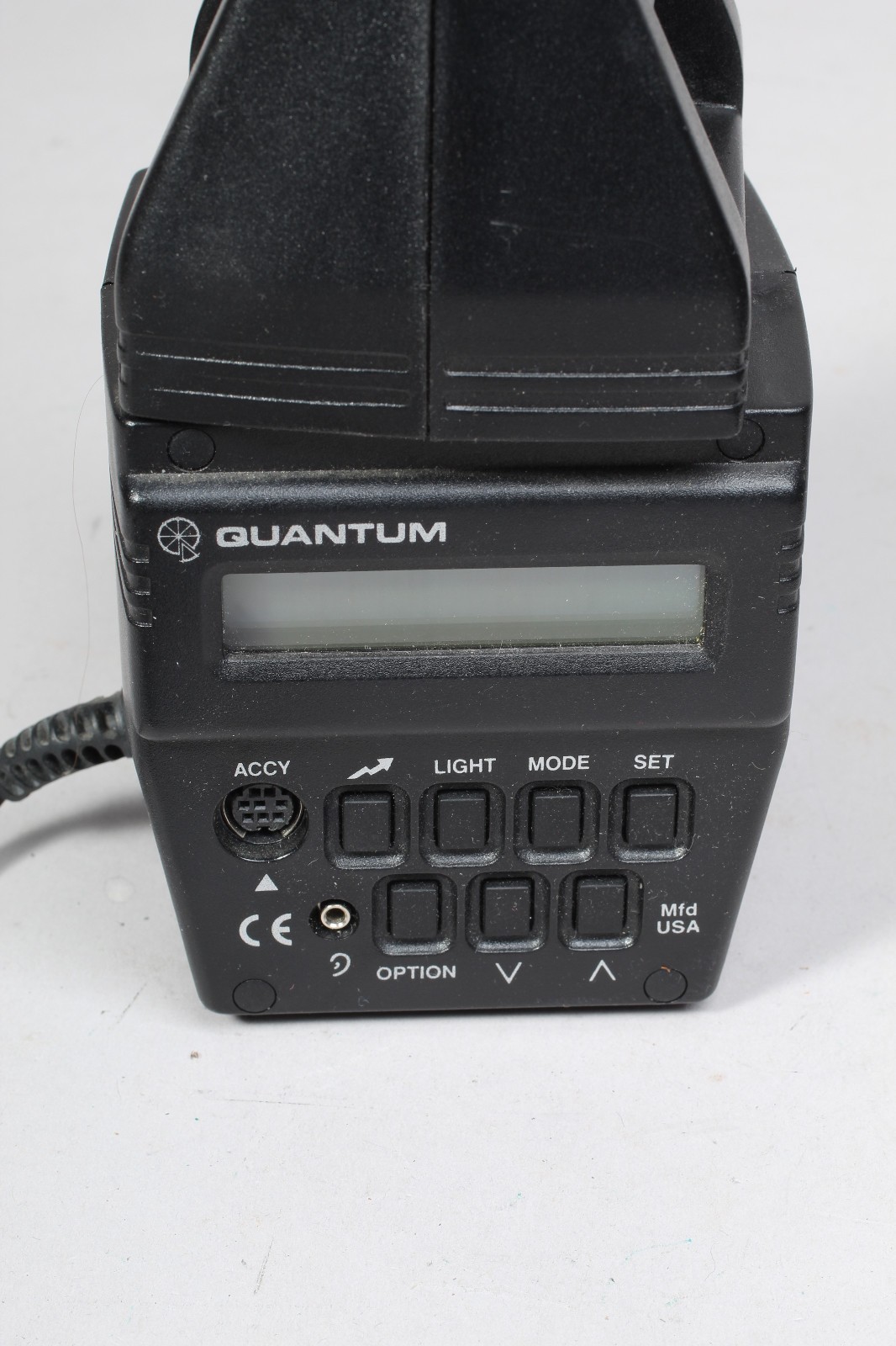 QUANTUM Q FLASH T2 W BULB CORD SOFT BOX REFLECTOR & MOUNT BRACKET TESTED WORKS
