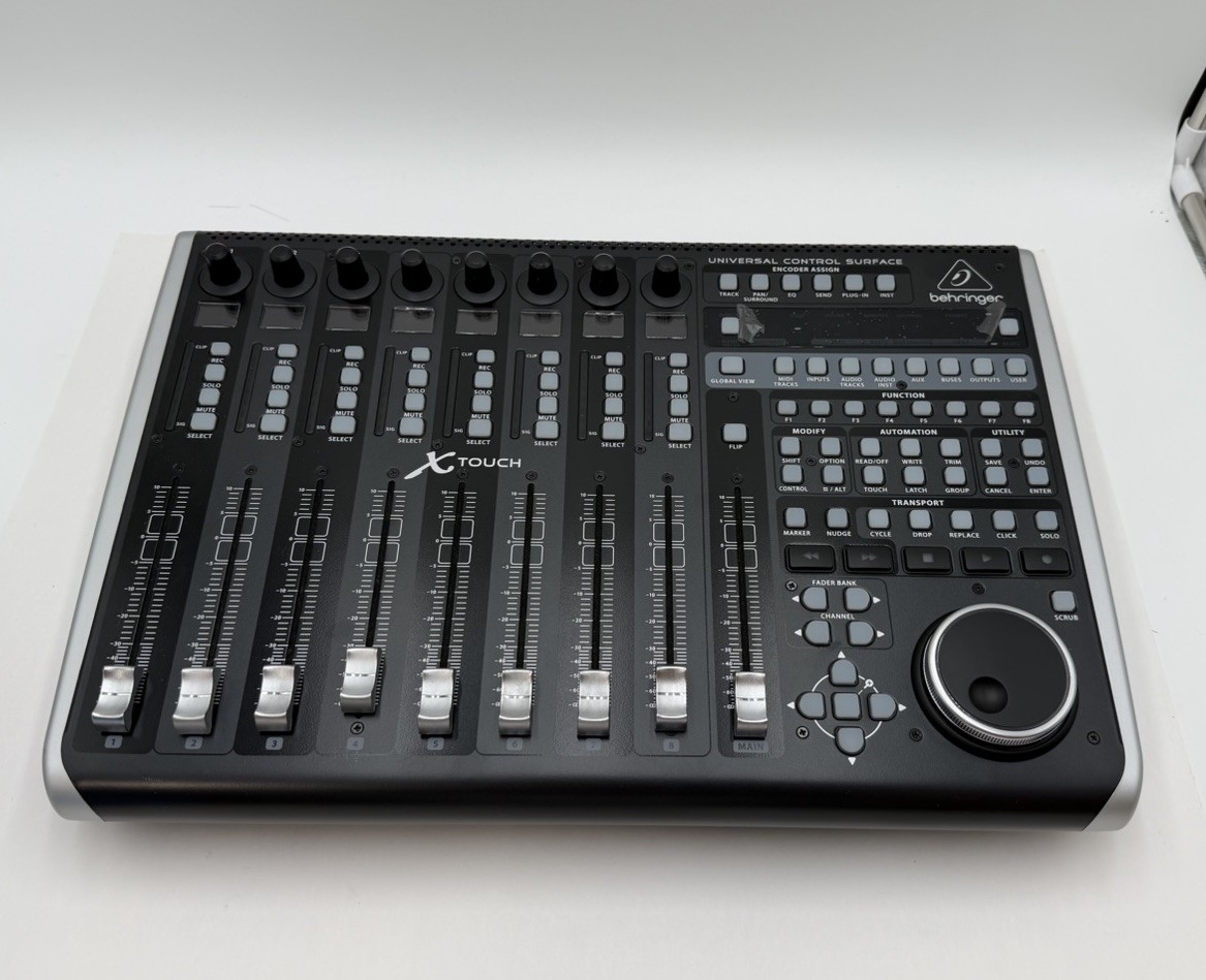 Behringer X-TOUCH 8 Channel USB/MIDI Universal Control Surface