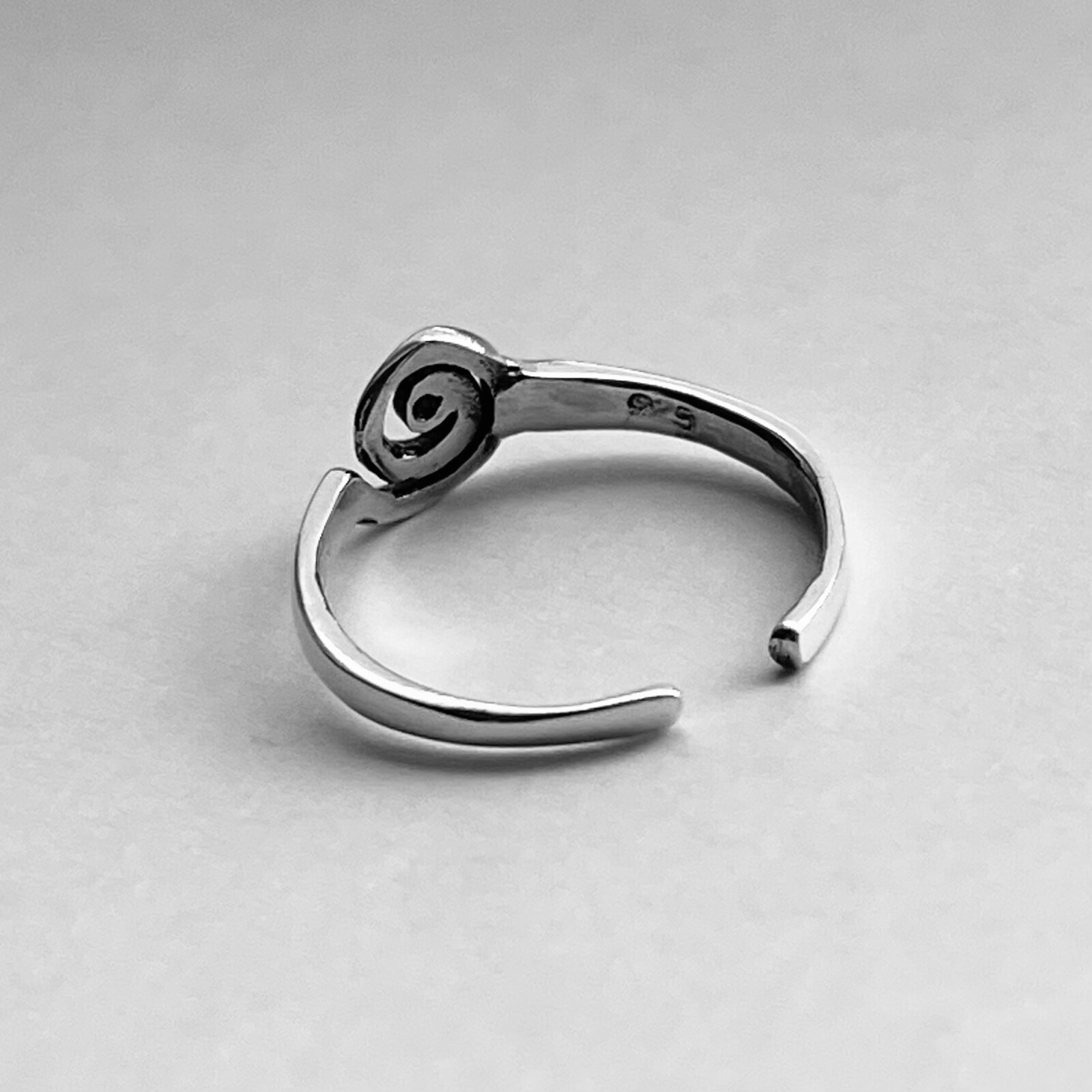 Sterling Silver Swirl Toe Ring, Silver Ring, Spiral Ring, Boho Ring