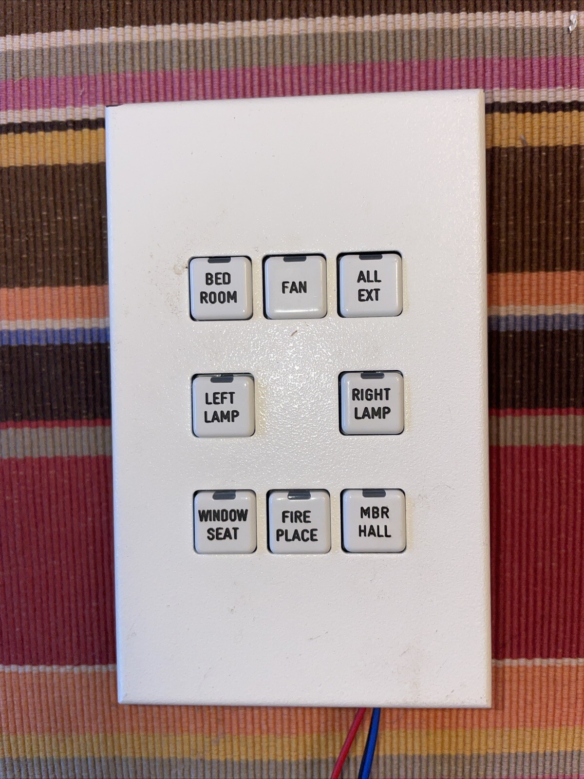 LITETOUCH SAVANT (METROPOLITAN) 8 BUTTON KEYPAD KMC-08WXBN00)/REV 6