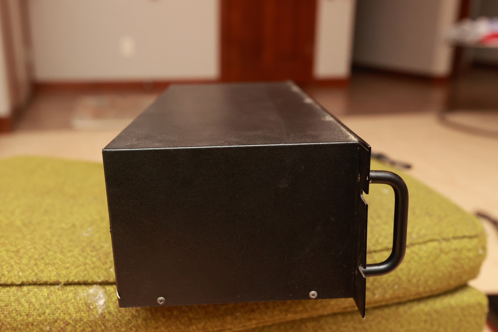 GLi PMX 5000 Preamplifier / mixer active system tested clean structurally sound