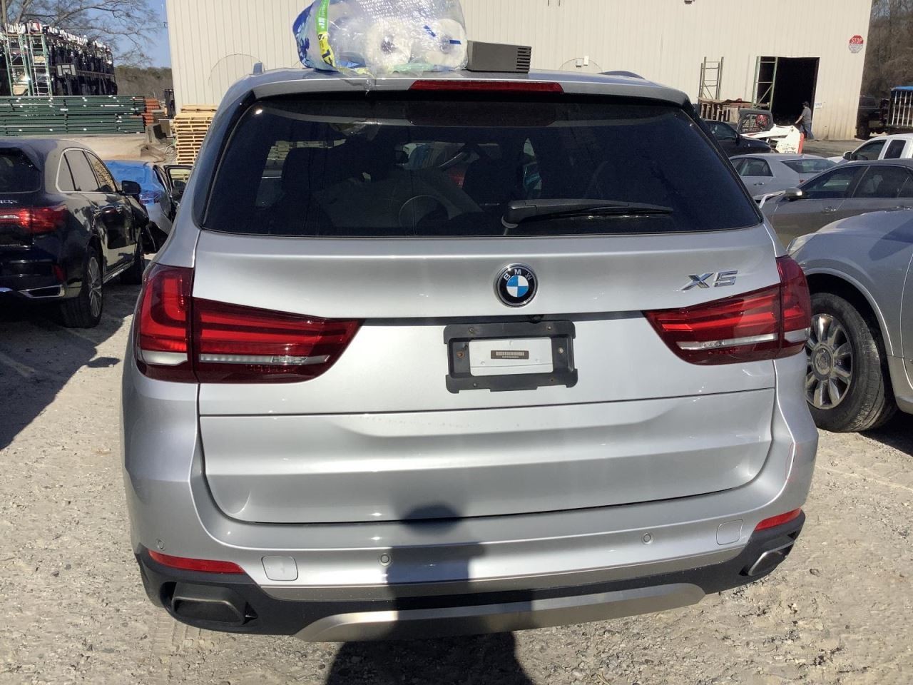X5 2018 Glove Box 4537751