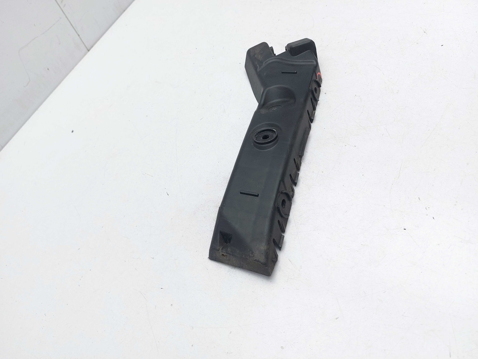 REAR BUMPER MOUNT BRACKET LEFT SIDE 5F0807375 SEAT LEON MK3 2014