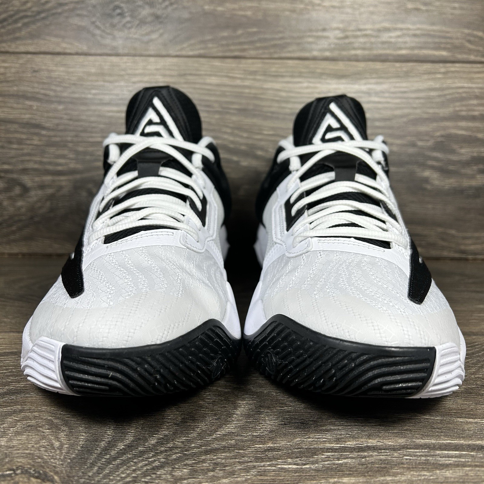 Nike Men's Giannis Immortality 3 Oreo White Black Basketball Shoes Sneakers New