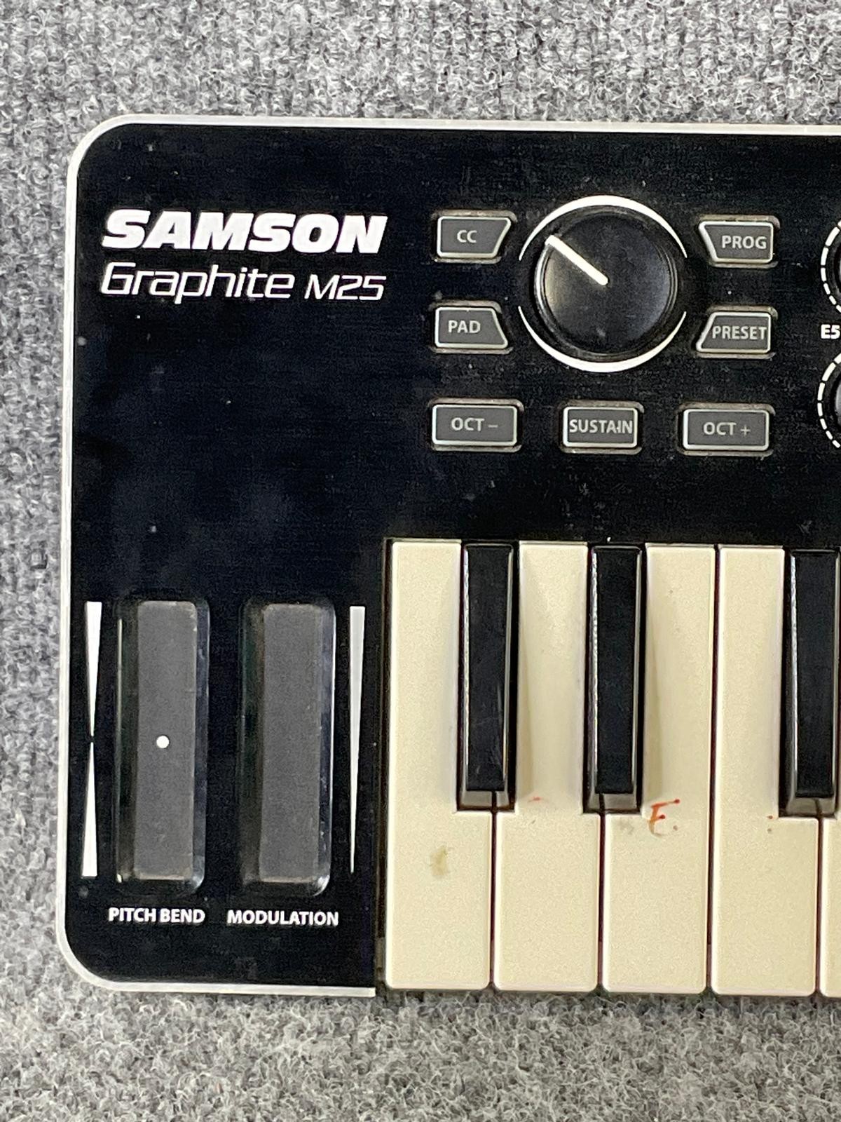 Samson Graphite M25 25-Key USB MIDI Controller Keyboard Used