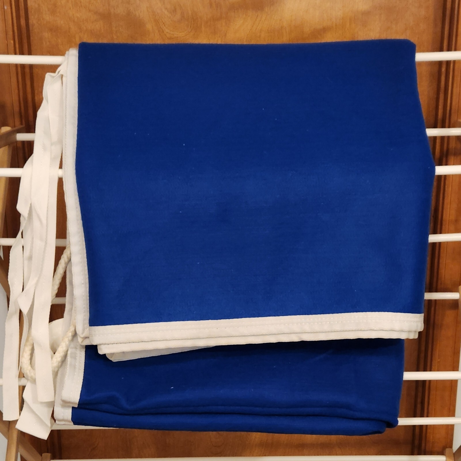 Equine Cooler Sheet 82"x88" Royal Blue Horse Has straps excellent condition
