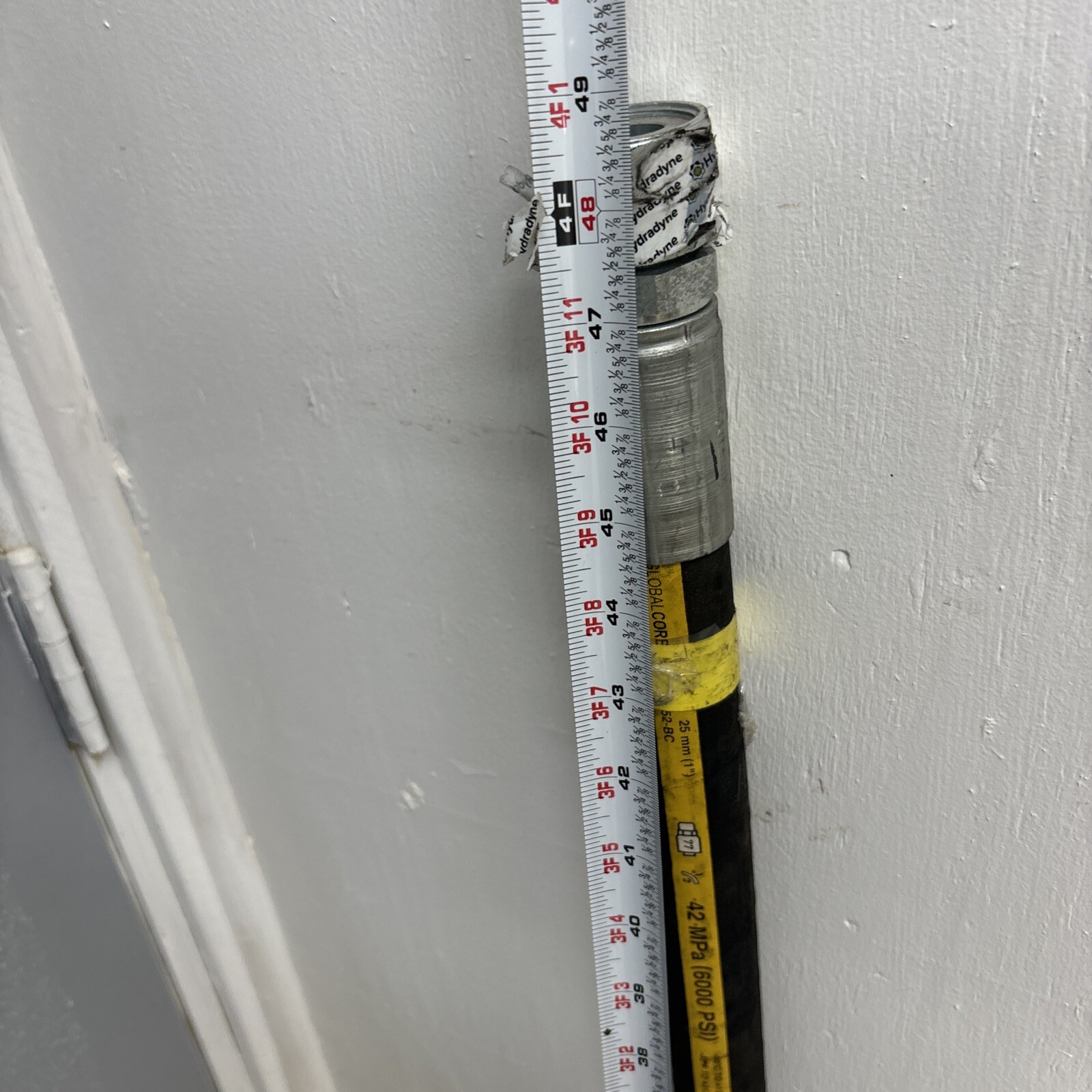 1” Hydraulic Hose 42MPa 6000 PSI ..about 48” +