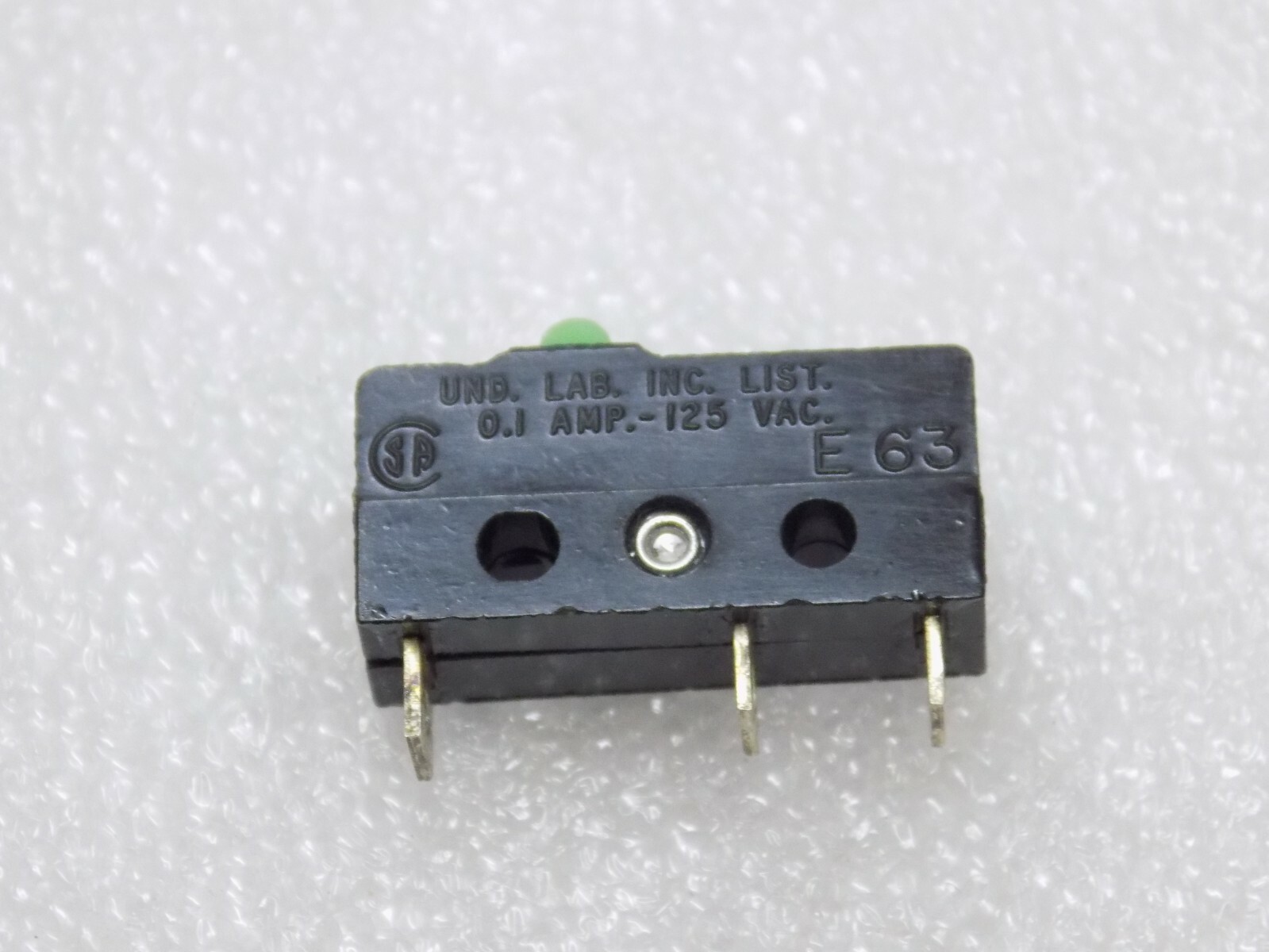 1x CHERRY Micro switch 125V 0.1A