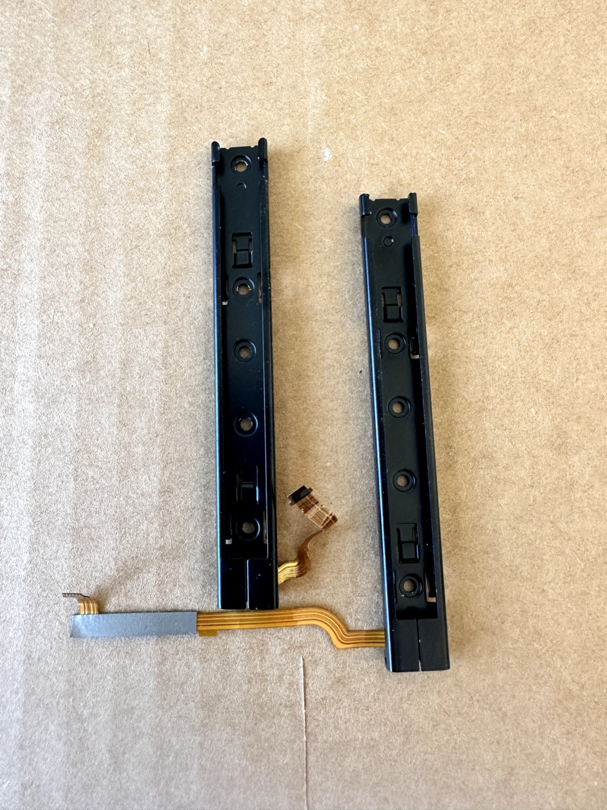 Nintendo Switch  Right  & Left Joy-Con Sensor Rail Replacement