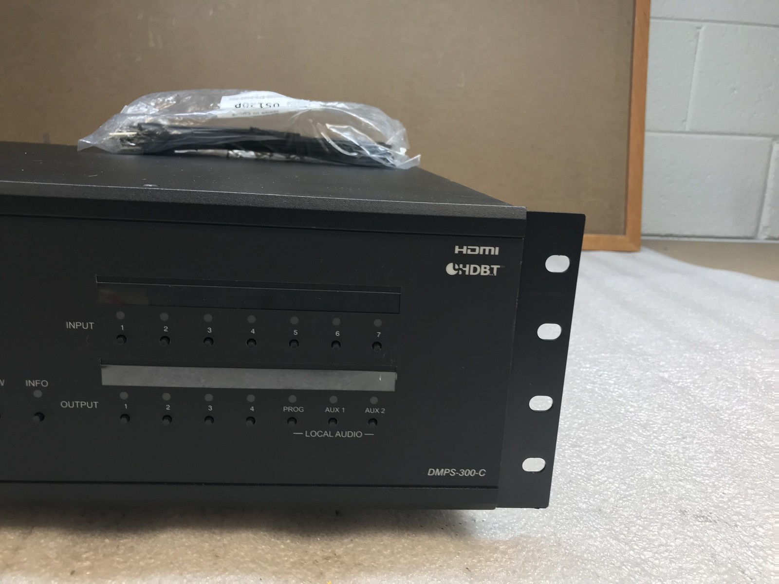 Crestron DMPS-300-C 3-Series Digital Media Presentation System