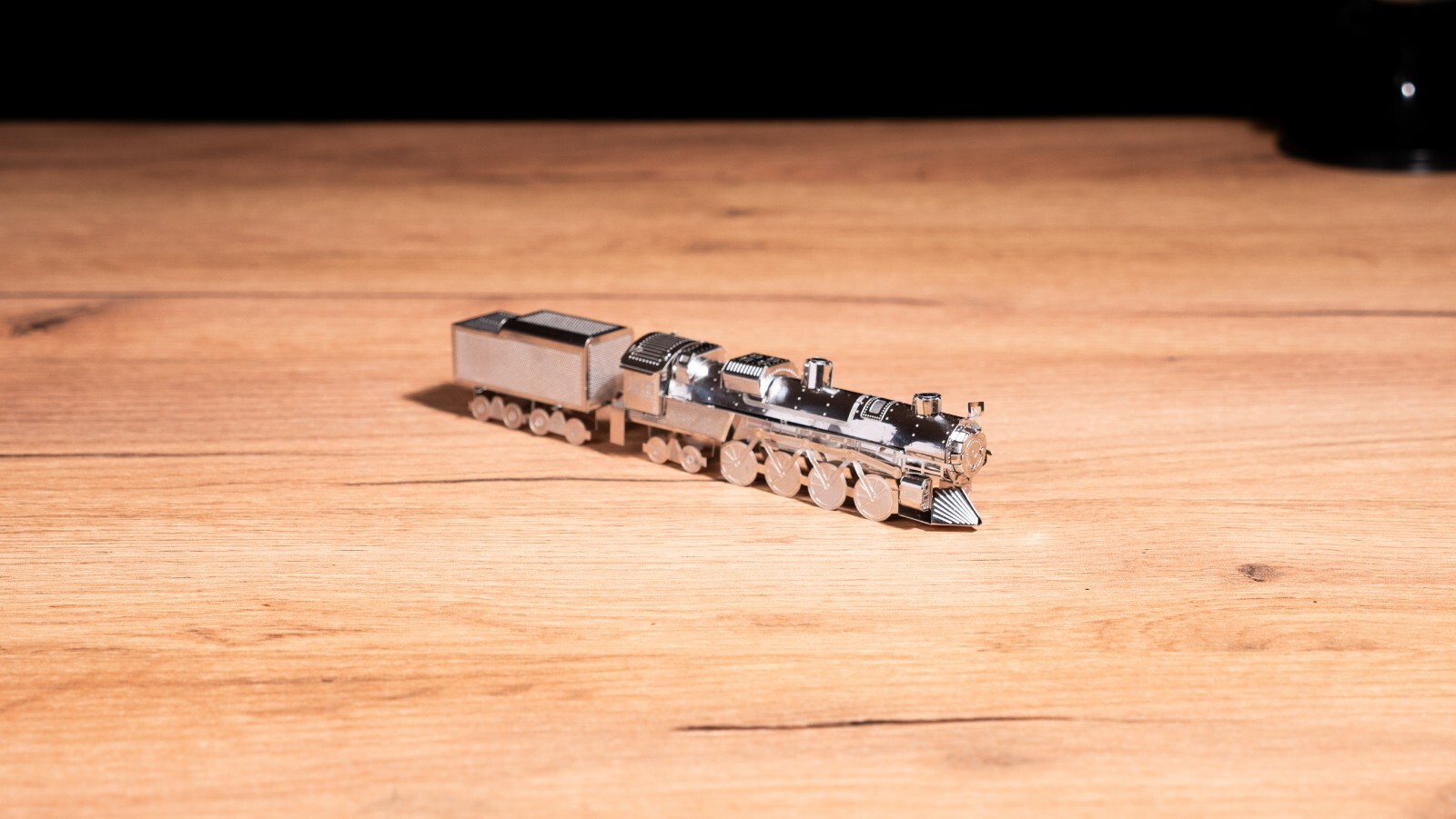Metal-Time MT082 POLAR STEEL SE Train