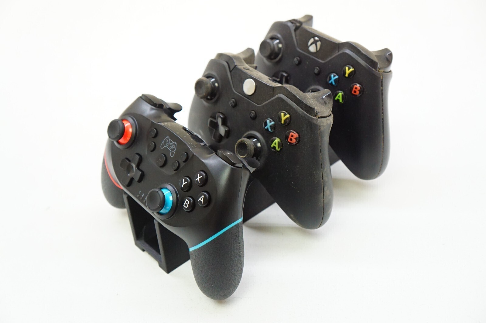 Controller Display Stand Mount Holder for Nintendo Switch Pro, Astarry, XBOX +