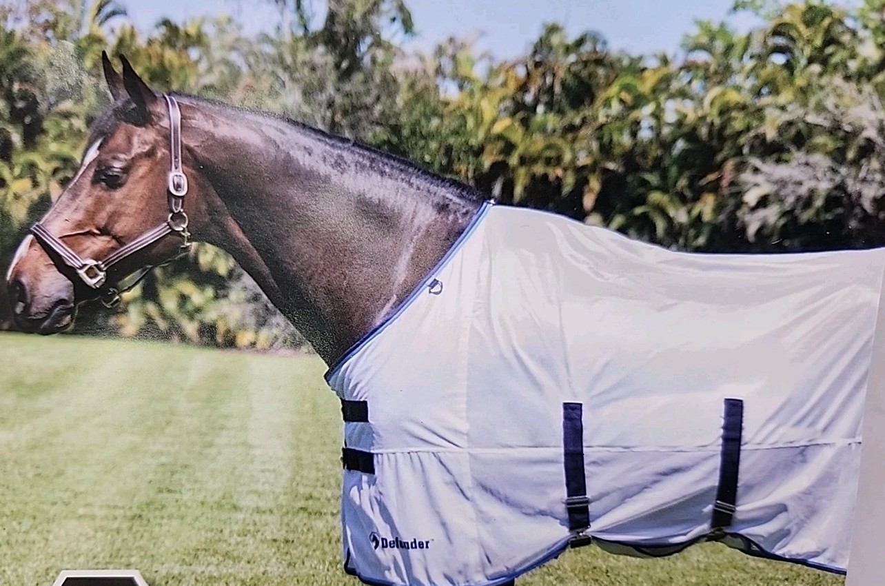 NEW Defender Silver Elite Standard Neck Fly Sheet White w/Blue. Size: 78